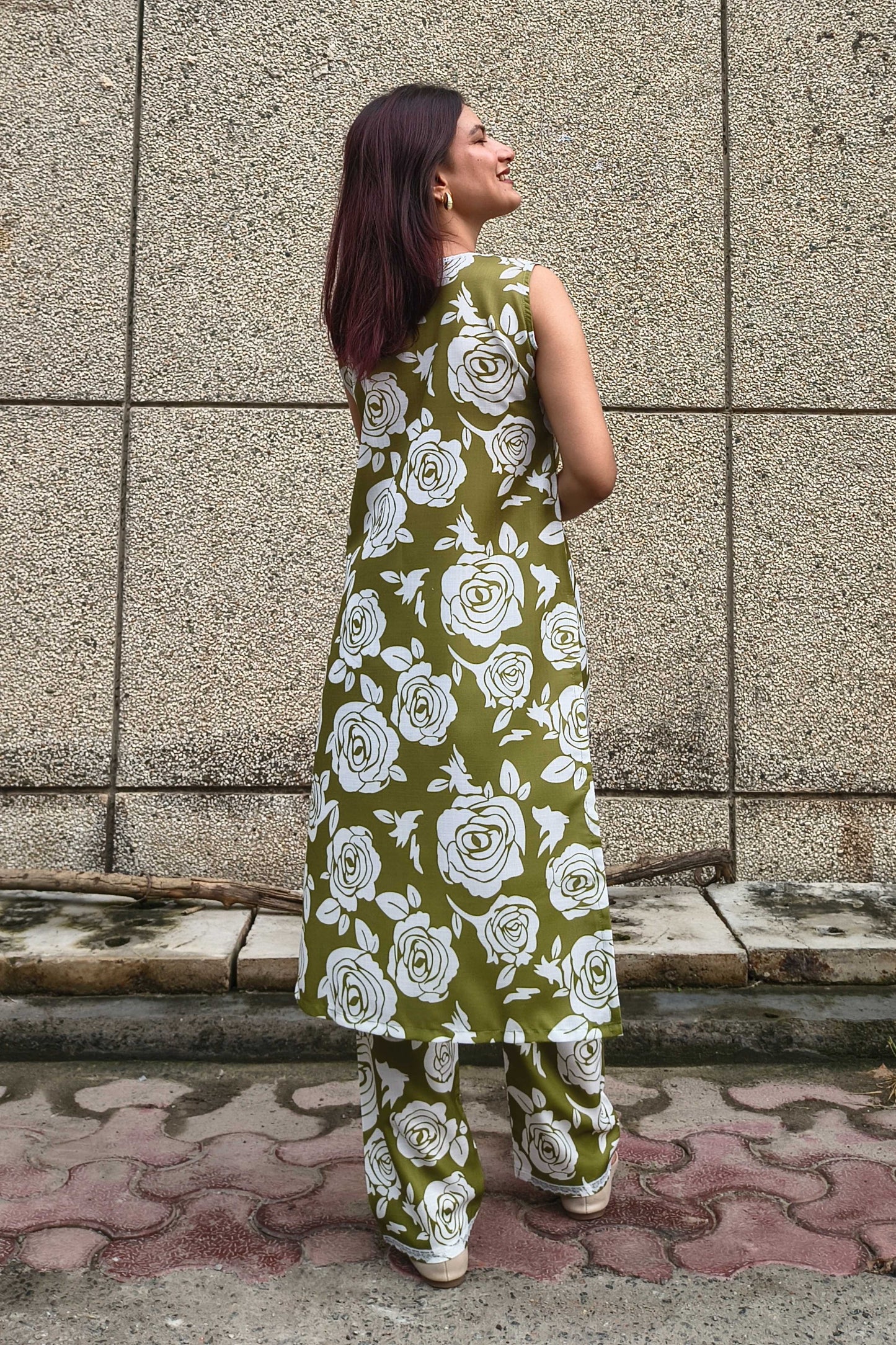 Green Lace Detailing Yoke Kurta Pant Set