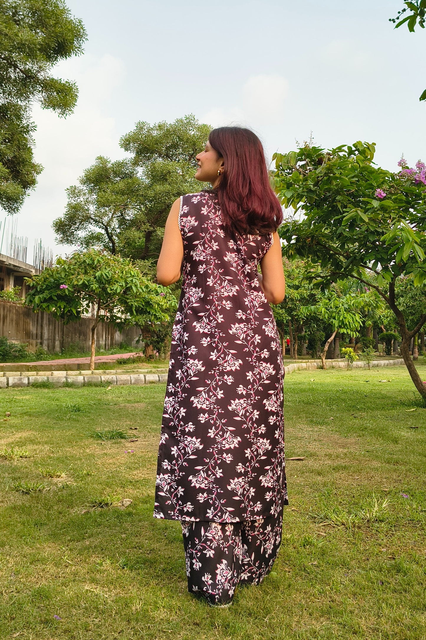 Floral Printed Kurta Pant Set – Black Cotton Blend
