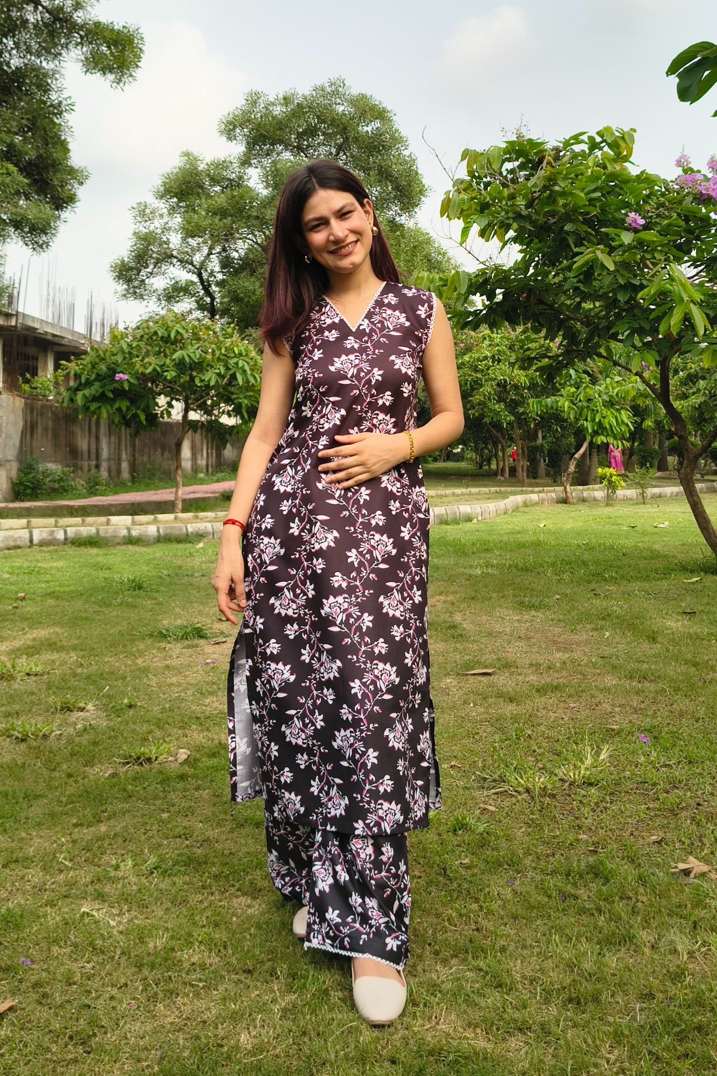 Floral Printed Kurta Pant Set – Black Cotton Blend